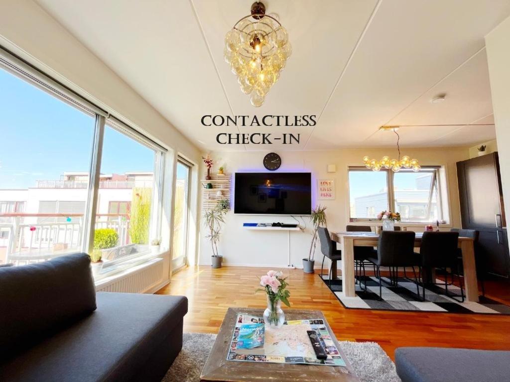 Top Floor City Center Flat With Free Parking Oslo Exterior photo